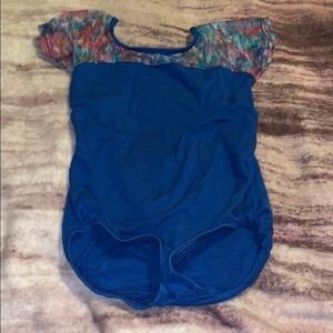 Motionwear dance Leo says 8-10, fits like 7-8